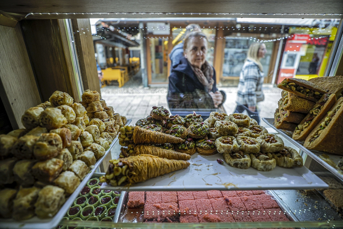 Sutra Je Ramazanski Bajram Evo Kako Se Sarajevo Priprema Za Veliki