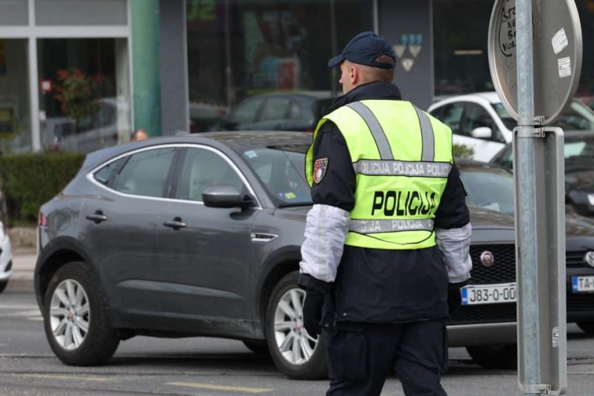 Pune Ruke Posla Za Sarajevsku Policiju U Jednom Danu Saobra Ajci