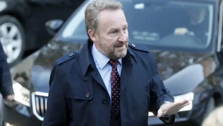 Izetbegović Bakir dolazak na kolegij SDA 6 scaled