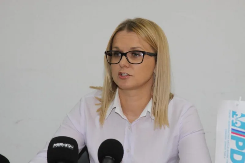 Elzina piric
