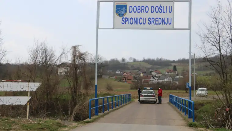 srednja spionica