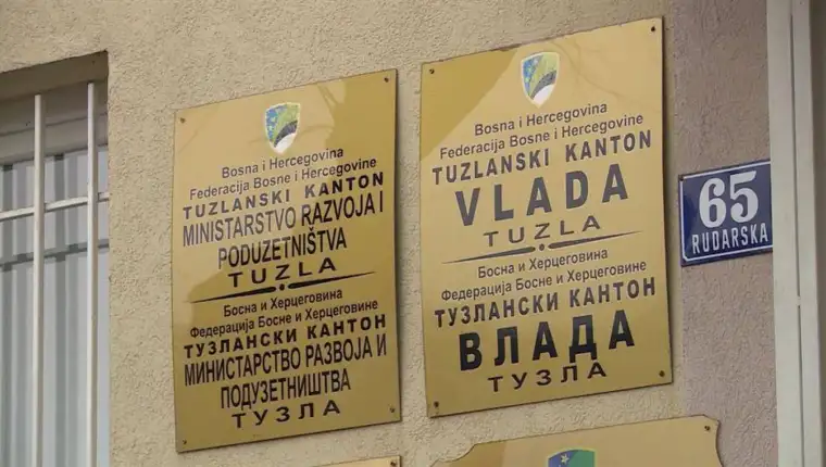 vlada tk