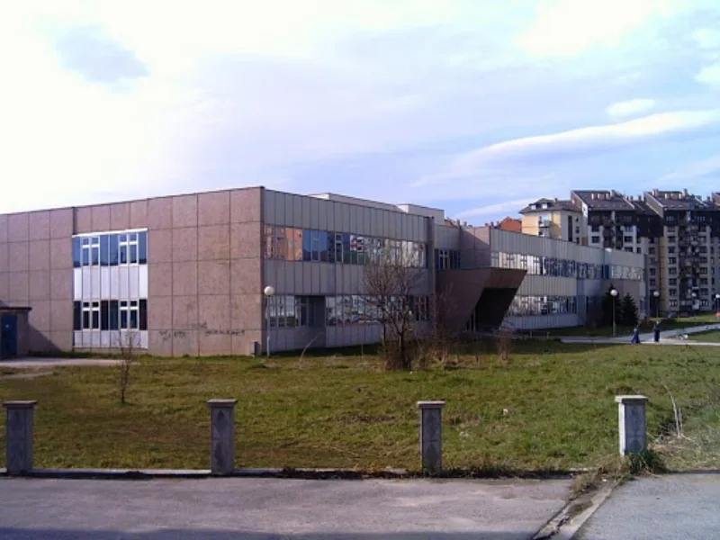Saraj polje