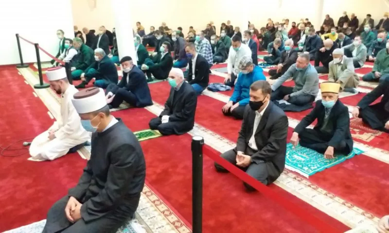 BAJRAMNAMAZ BIHACUSK