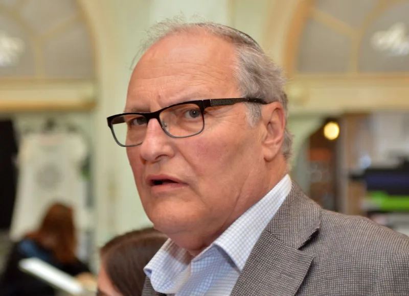 Efraim zuroff