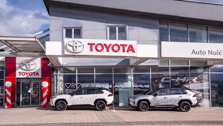 Toyota 02