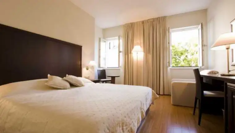 hotel1