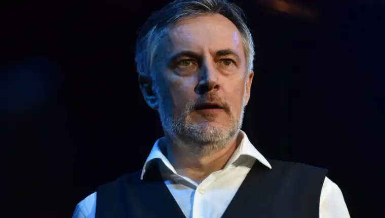 Miroslav skoro
