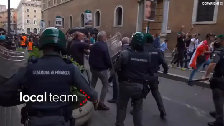 Protesti italija 44