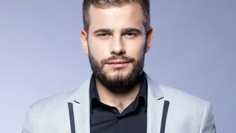 Nikola vucic