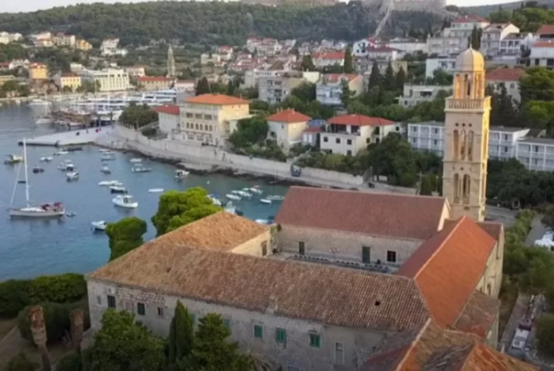 Hvar2