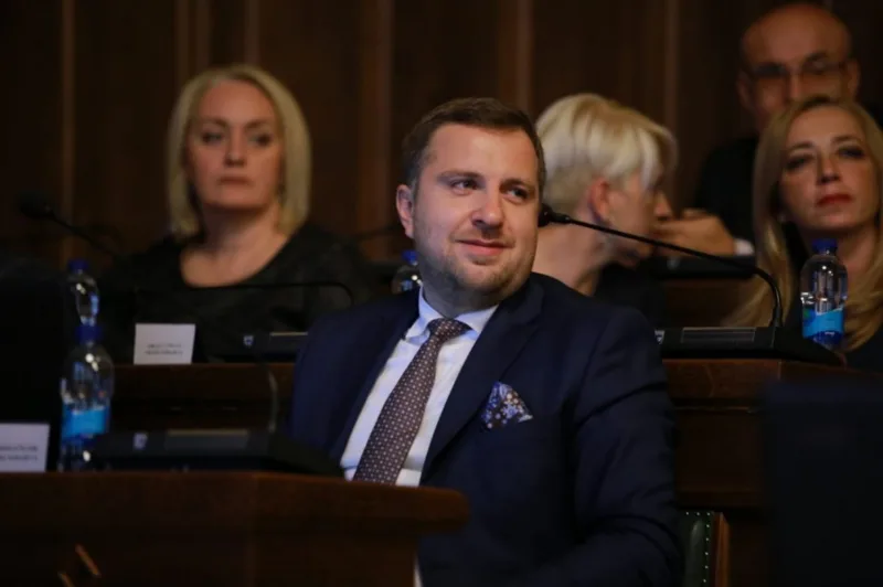 Skaka grad