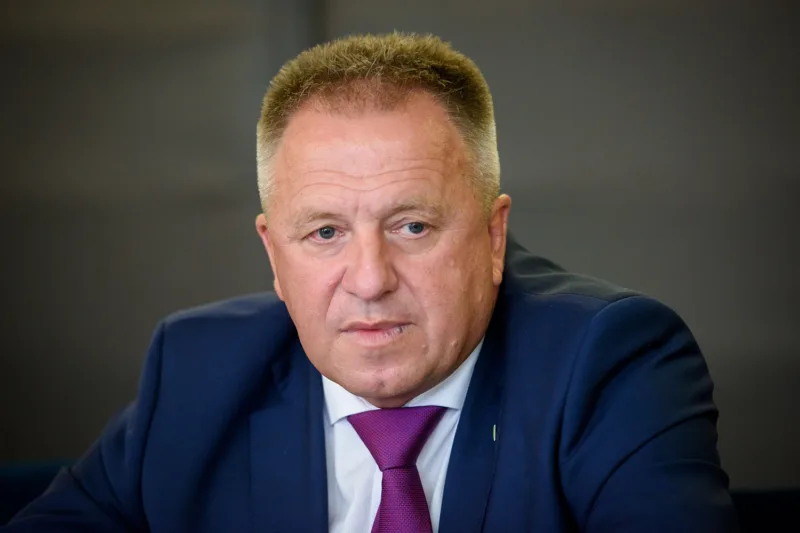 Zdravko Pocivalsek za splet