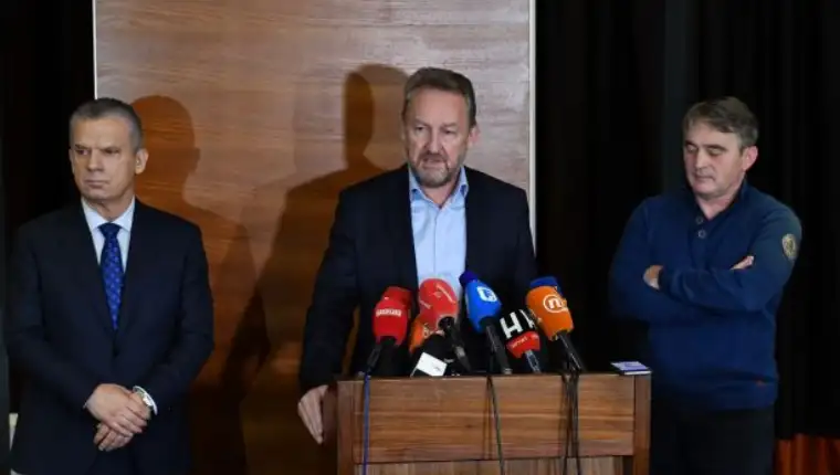 Fahro izetbeg i komsic 1