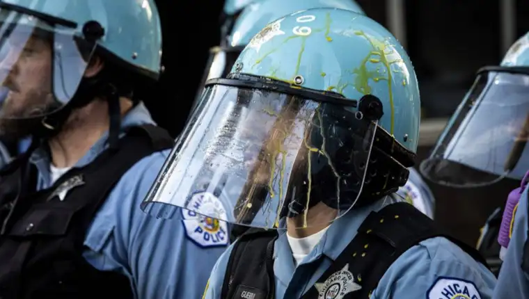 Policija sad