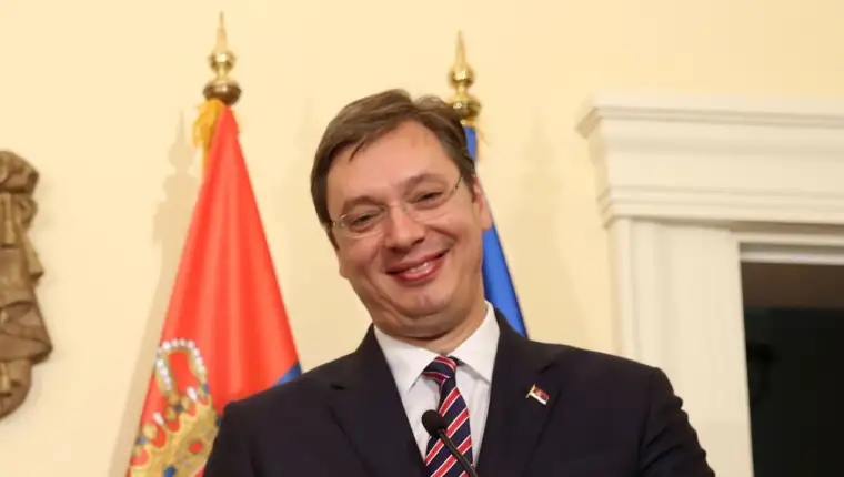 Vucic smijeh