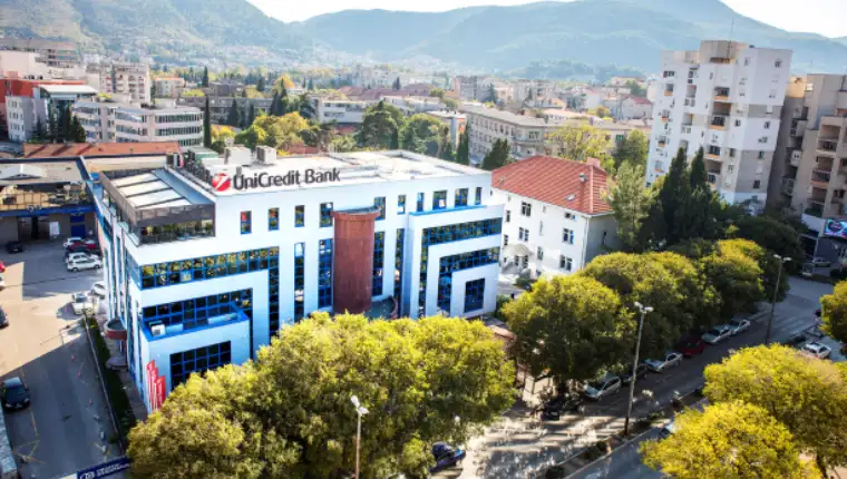 Unicredit bank1a