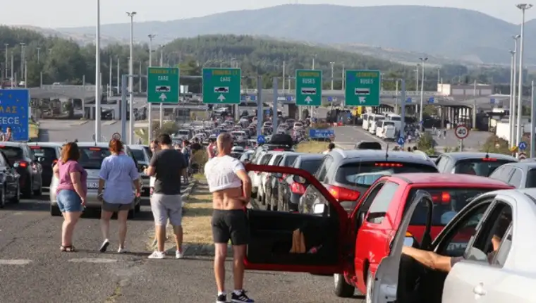 Turisti srbija grcka