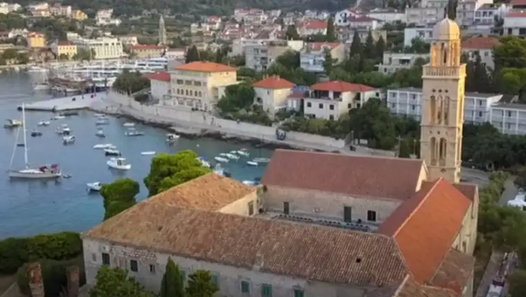 Hvar2