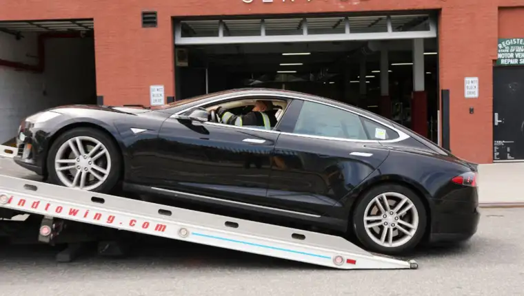 61822522 tesla