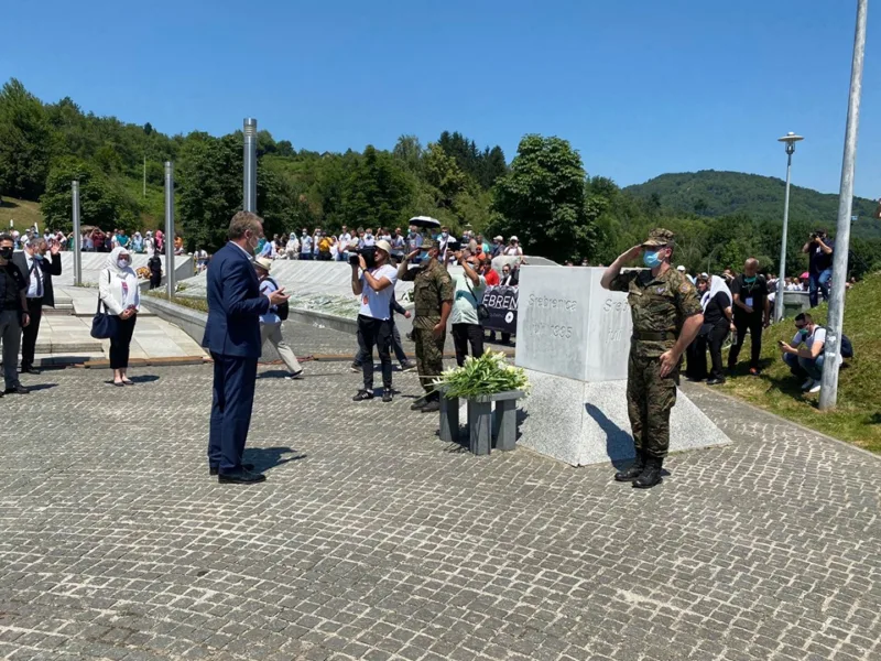 Srebrenica32