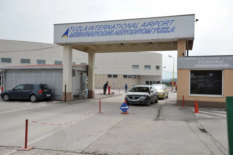 Tuzla aerodrom