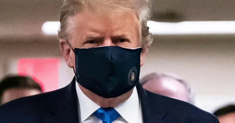 Trump maska 1