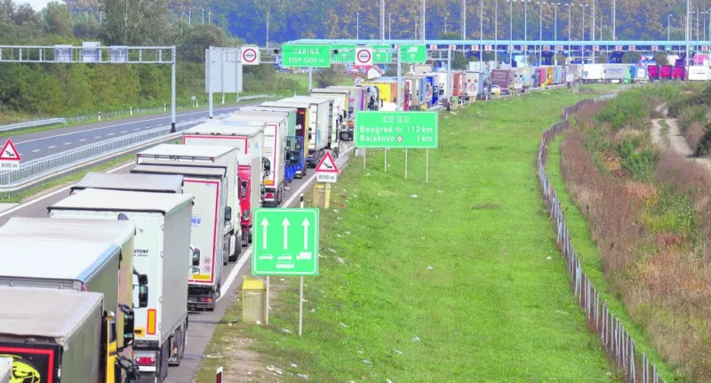 RAT ZBOG VOCA I POVRCA Srbija blokira hrvatski izvoz Tolusic poziva na sastanak u Zagreb 1024x552 1