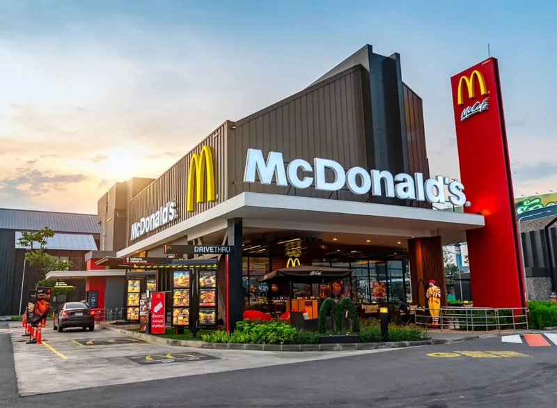 Mcdonalds drive through restaurant
