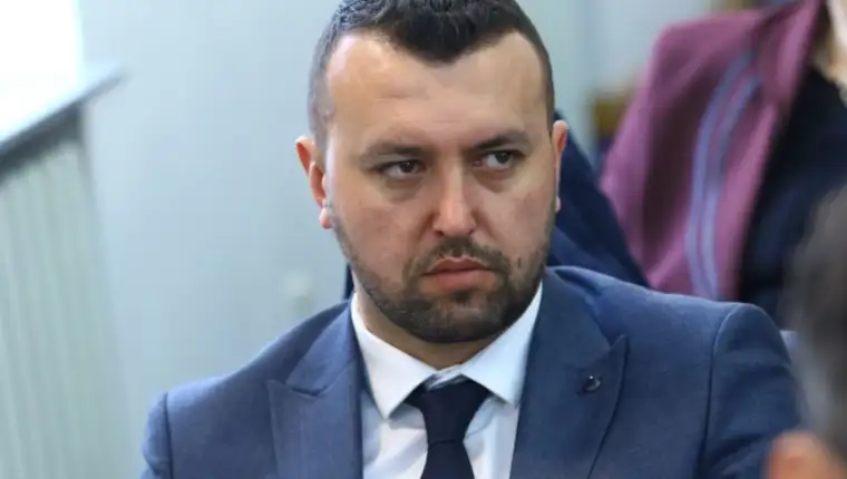Adi kalem