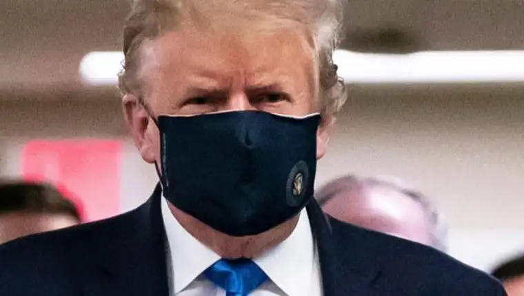 Trump maska 1