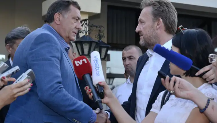 Dodik i bakir