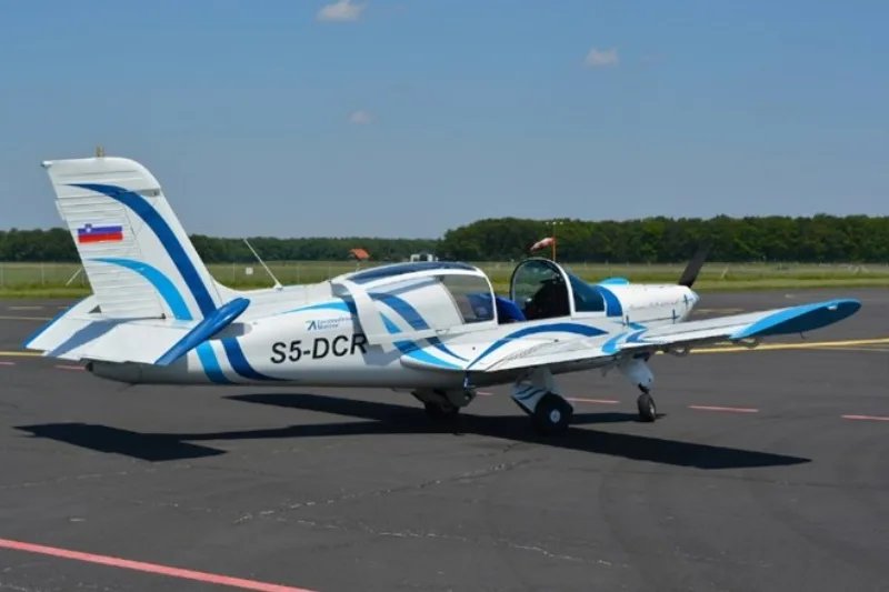 Avion slovenija