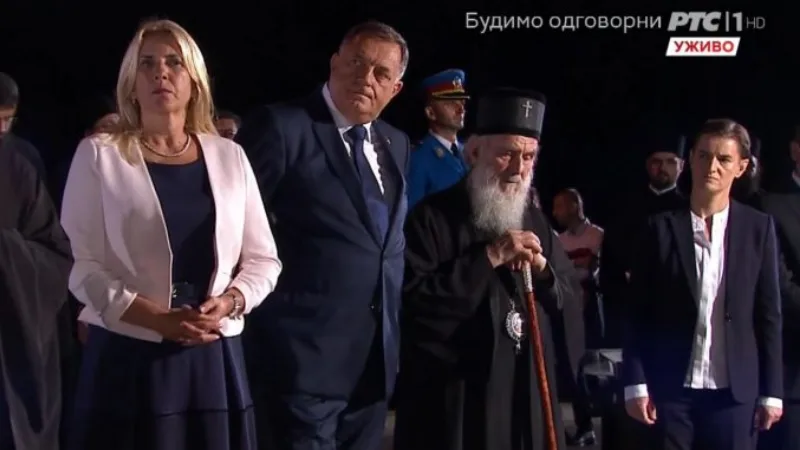 Dodik raca