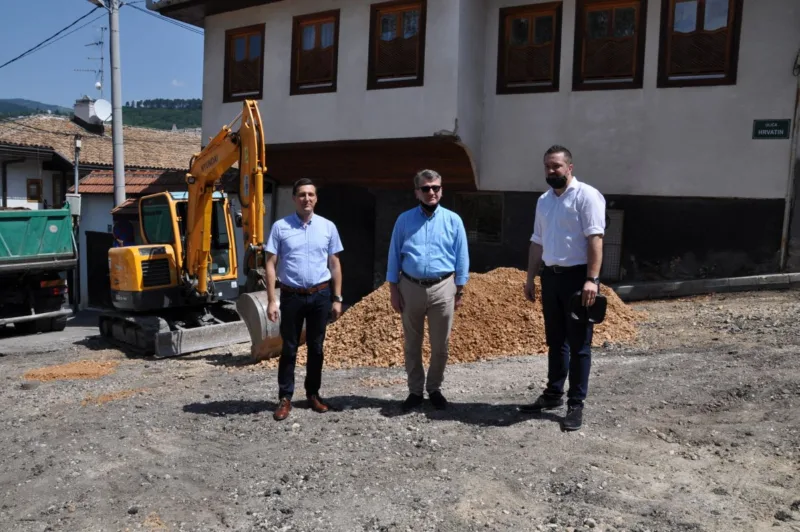 Sg ceste1
