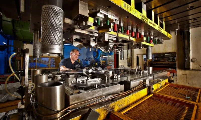 Industrija