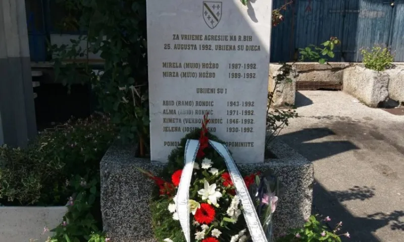 Trg heroja