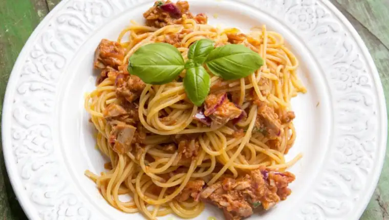 Tuna pasta