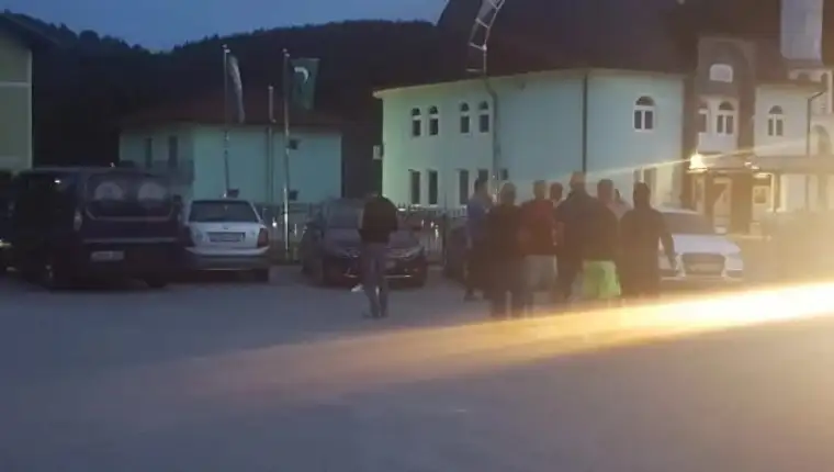 Kladusa migranti