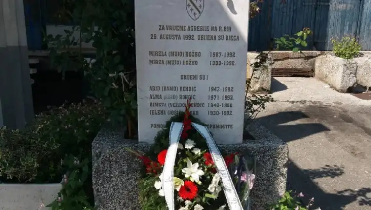 Trg heroja