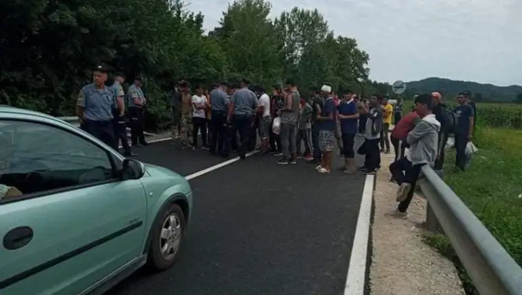 Nigranti blokada ceste