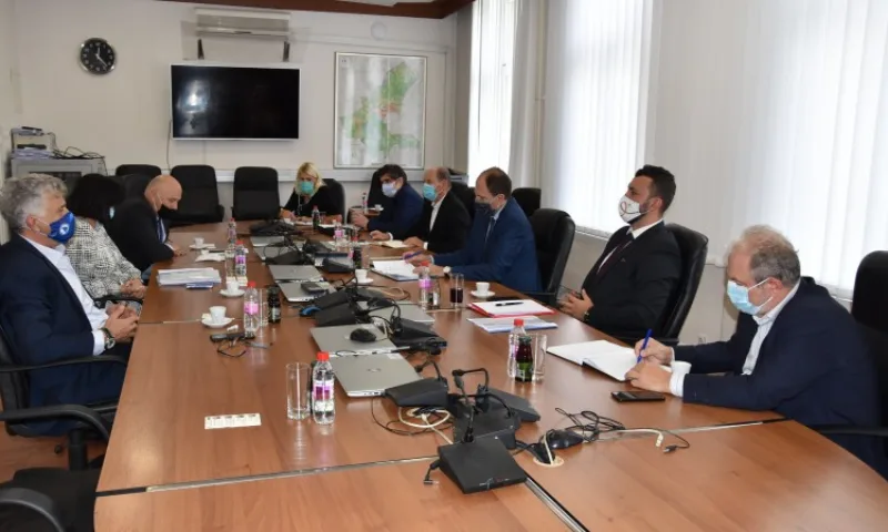 Vlada ks aerodrom
