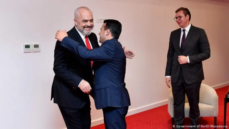 Rama zaev i vucic