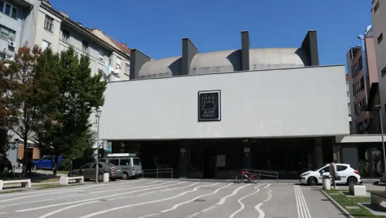 Pozoriste mladih