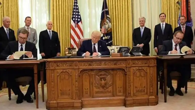 Trump vucic hoti