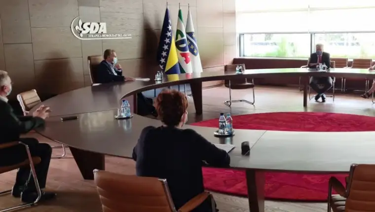 Izetbegovic sattler