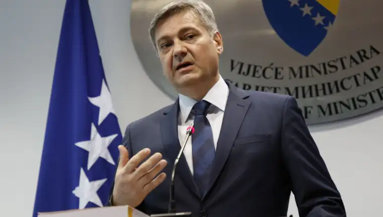 Denis zvizdic11