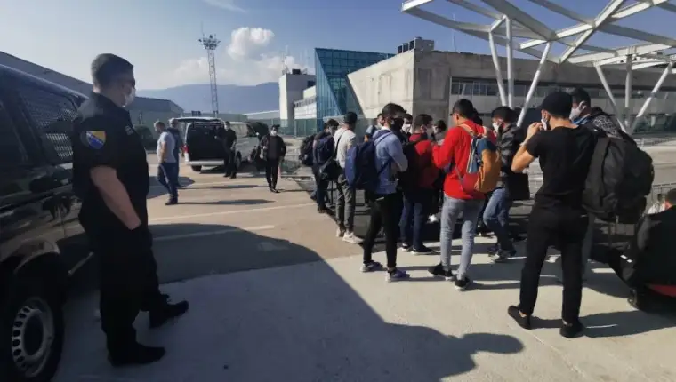 Sps migranti deportacija