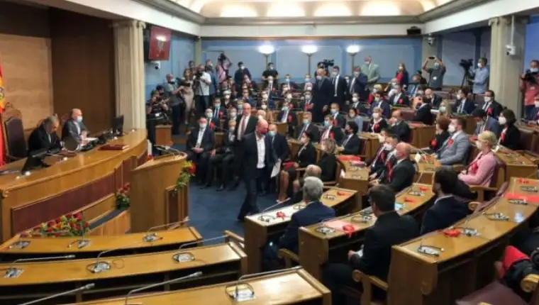 Crna gora skupstina