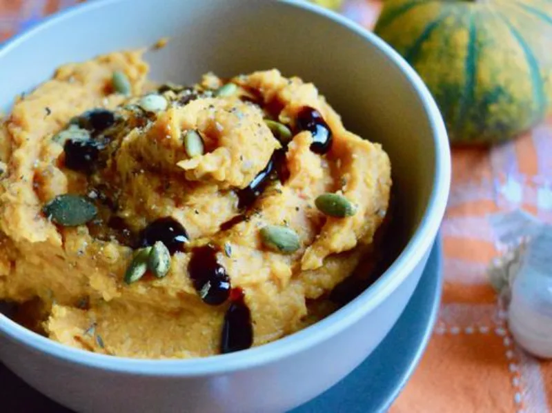 Humus bundeva
